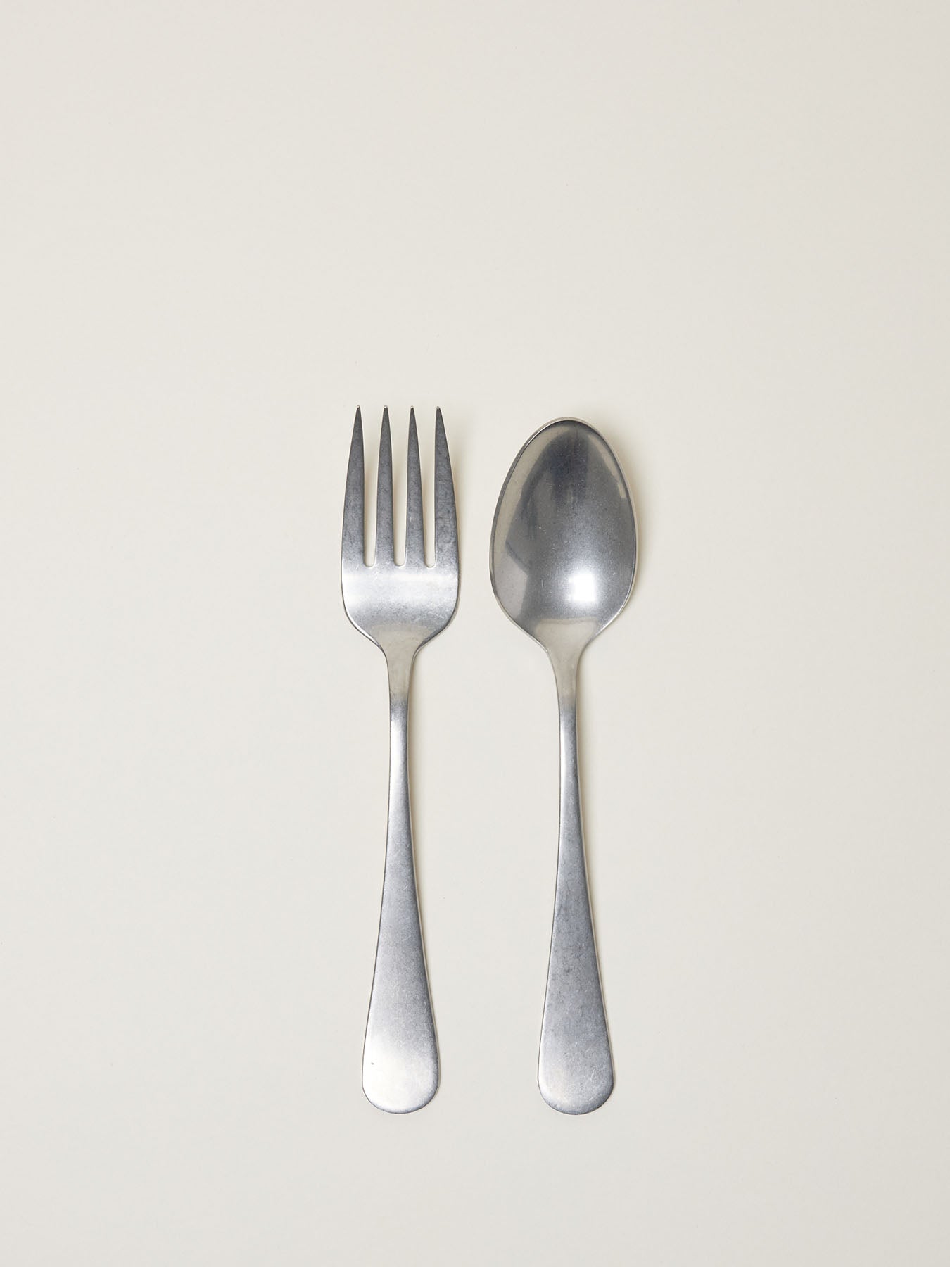 Woodstock Serving set on simple background