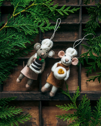 Felted Baking Mouse Ornament