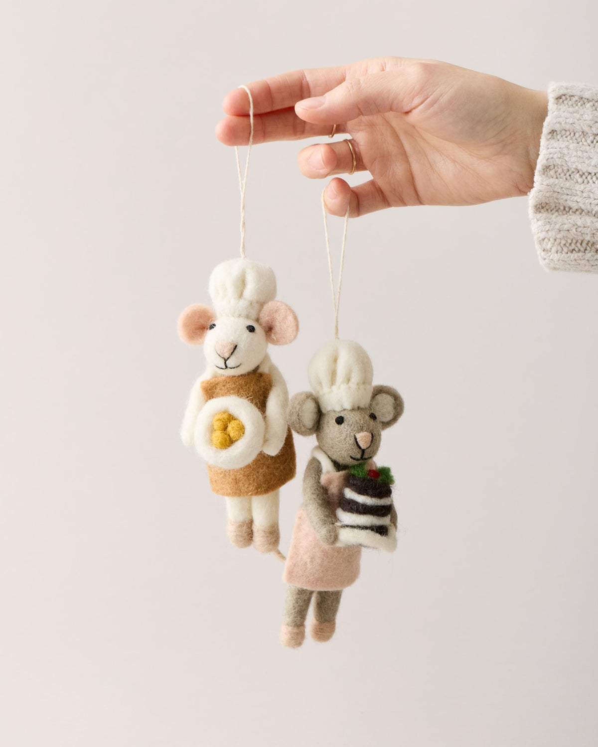 Felted Baking Mouse Ornament