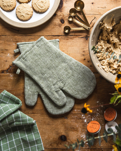 Washed Linen Oven Mitt