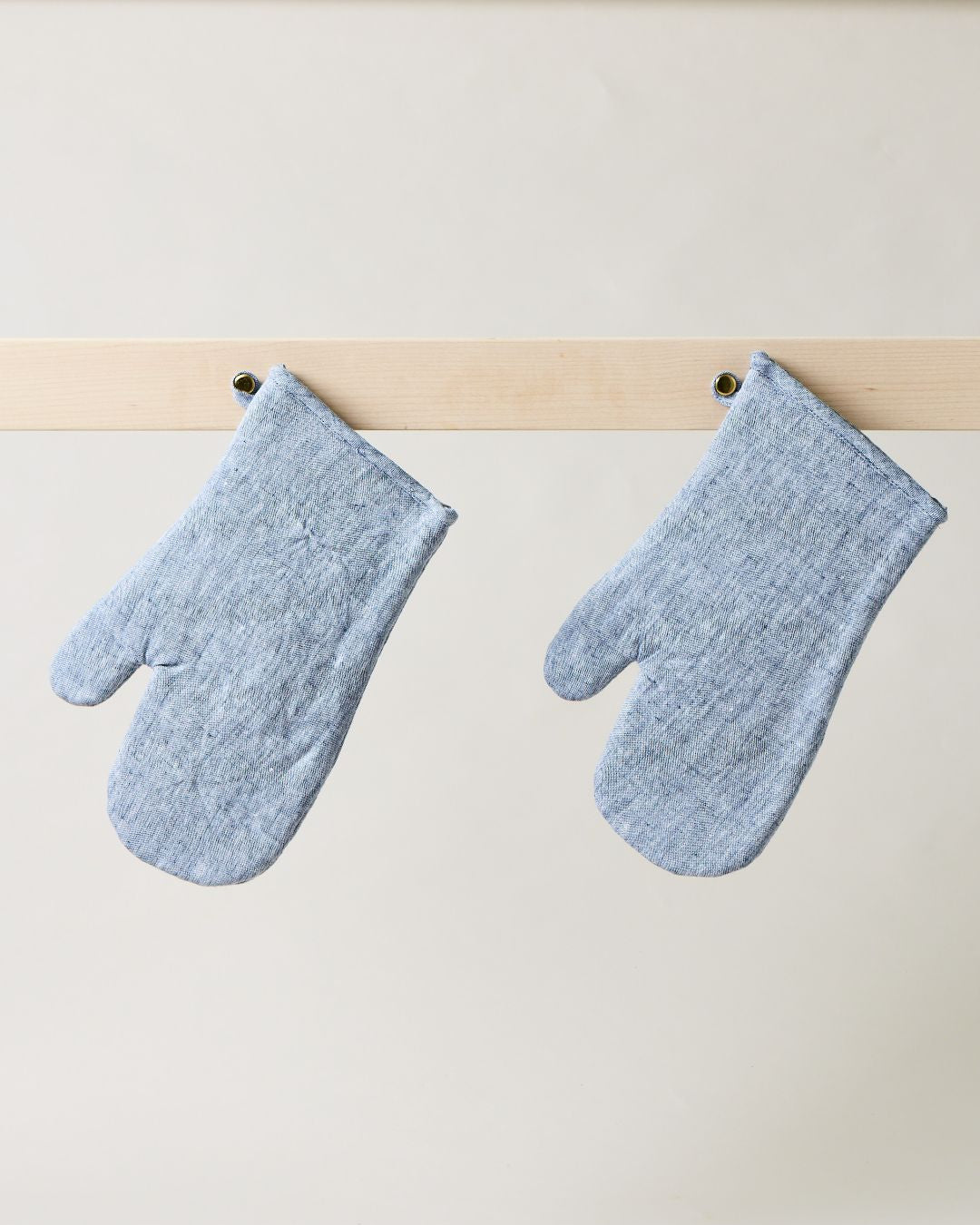 Washed Linen Oven Mitt