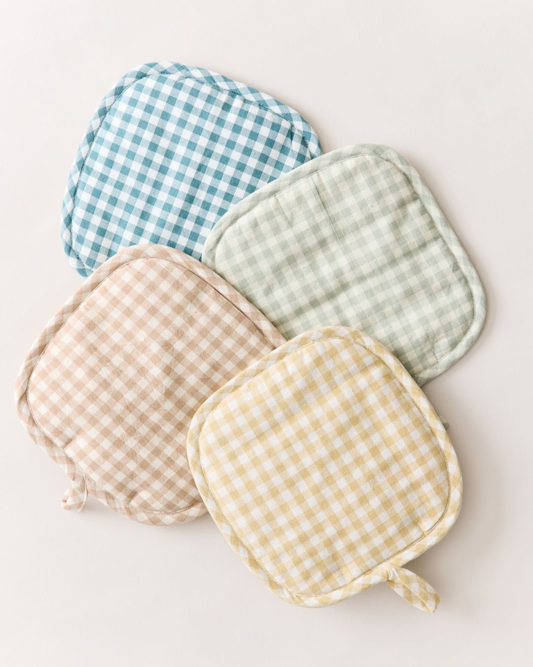 Petite Gingham Potholders