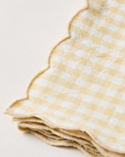 Petite Gingham Scalloped Napkins