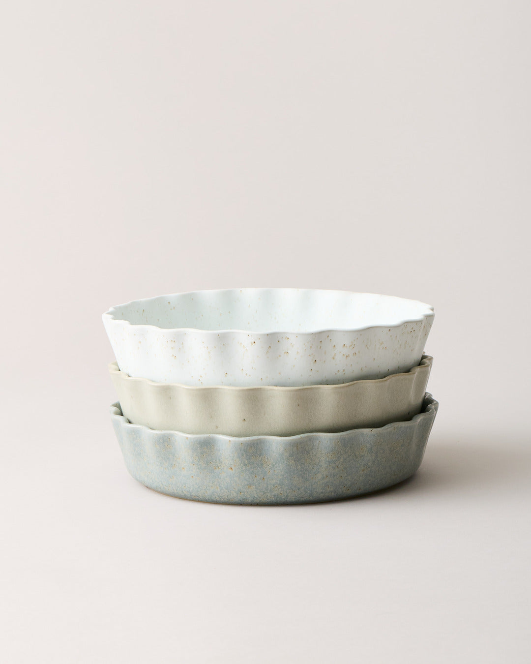 Fieldstone Ruffle Pie Dish