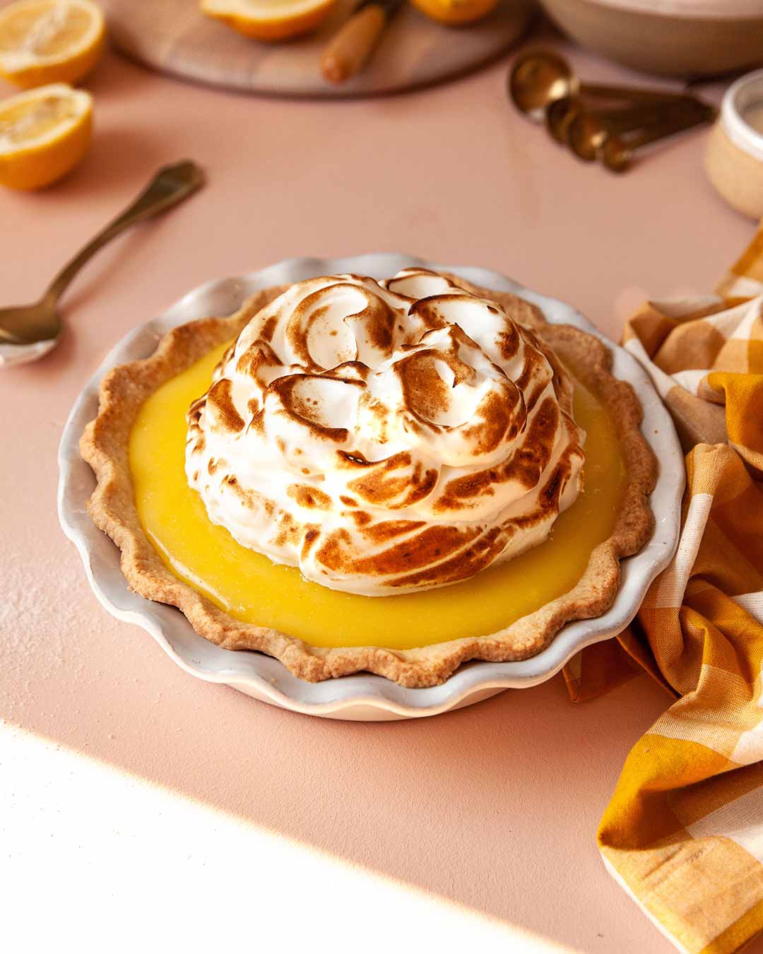 Classic Baker's Pie Dish